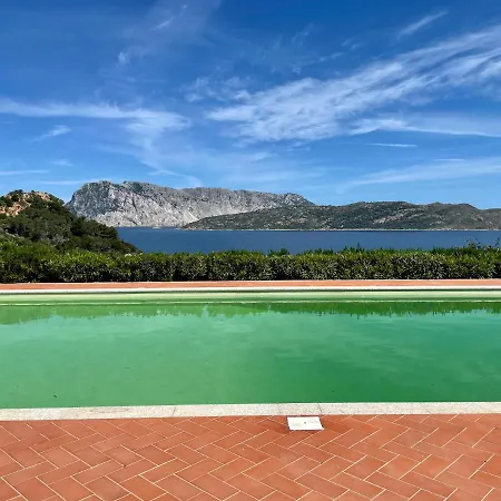 Apartment Punta Est Trilocale Soppalco Con Terrazza Vista Mare
