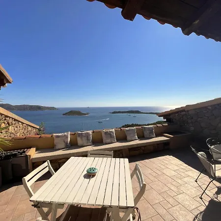 Punta Est Trilocale Soppalco Con Terrazza Vista Mare